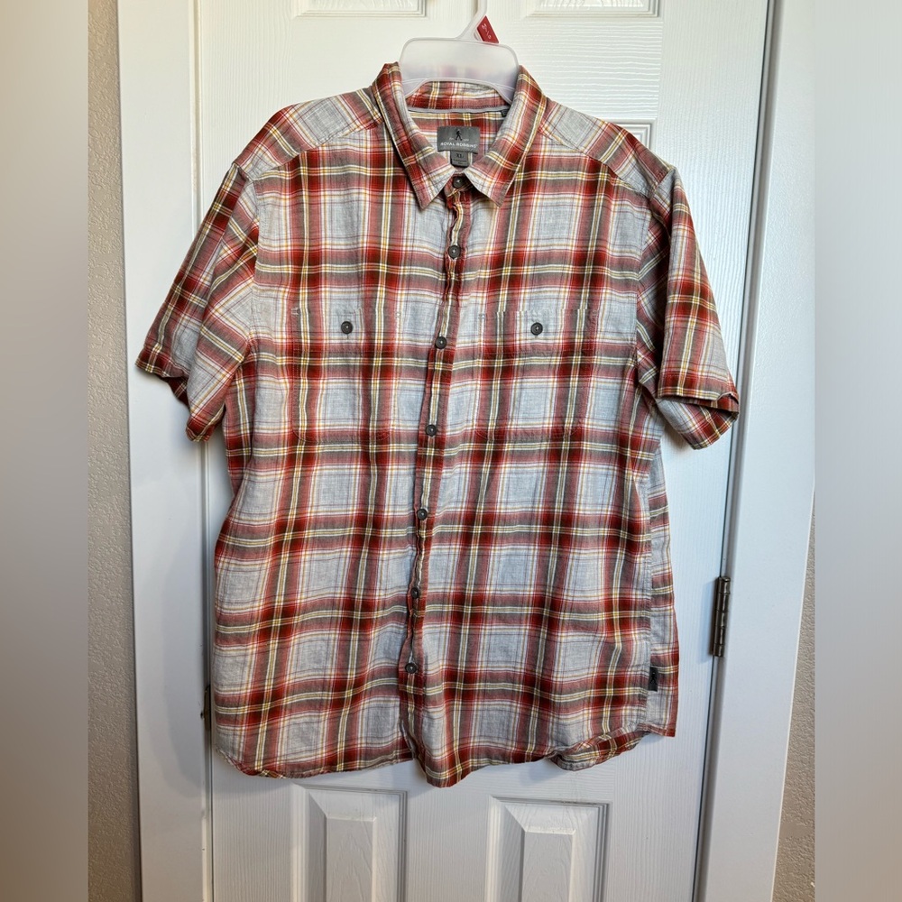 Royal Robbins button down casual short sleeve